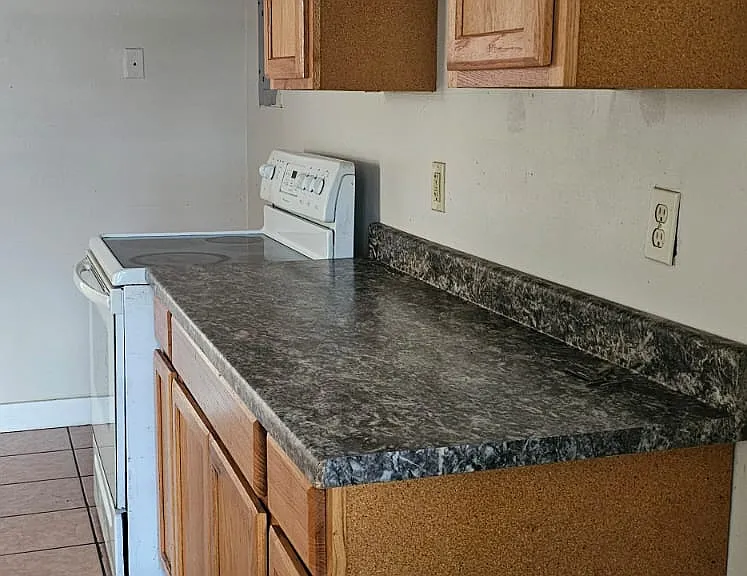 104-106 Beech St #1R — Photo 10