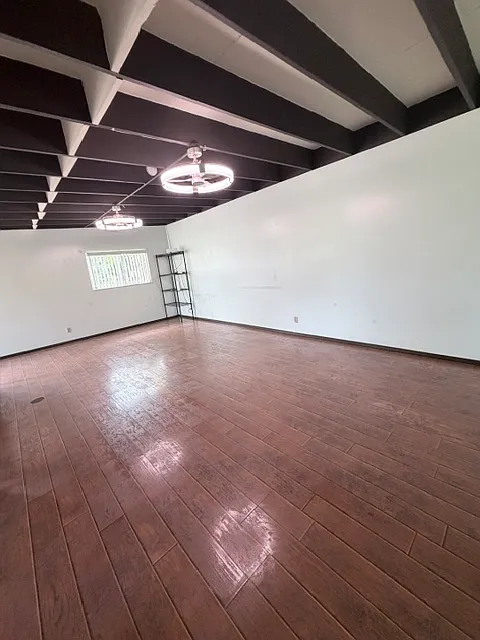 2 bed, 900 sqft, $2,150 — Photo 3