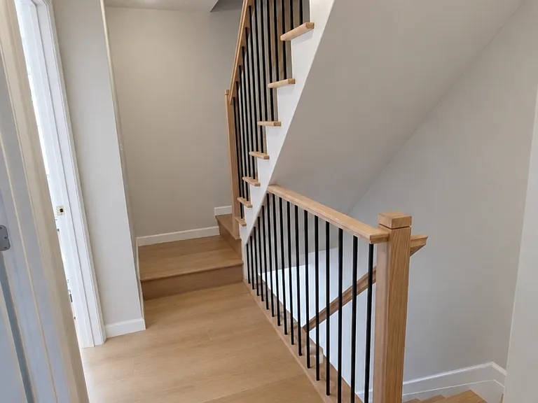 60 Schneider Ave — Photo 9