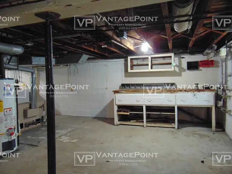 1163 McCormick St — Photo 18