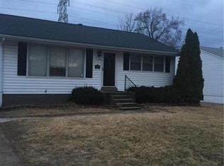 1175 Saint Patrice Ln, Florissant, MO 63031