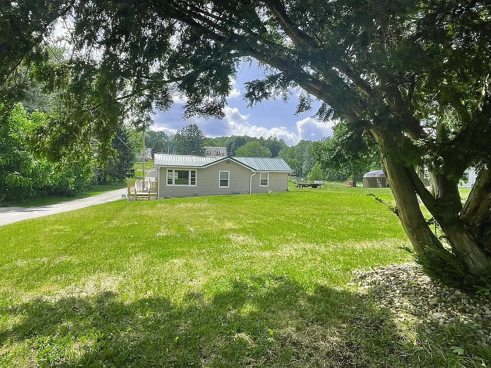 3956 Hollow Rd