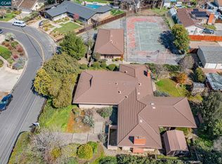 3727 Northridge Dr, Concord, CA