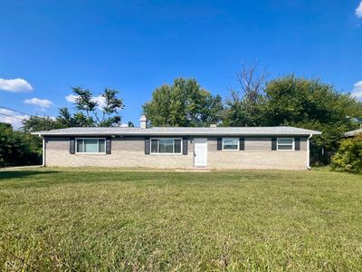 8390 E Us Highway 36, Avon, IN, 46123