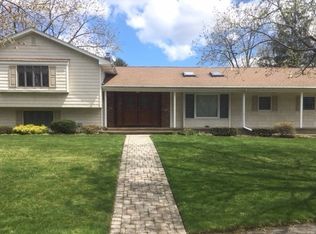 129 Clairmont Dr, Woodcliff Lake, NJ 07677