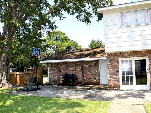5th image of 5601 Norland Ave