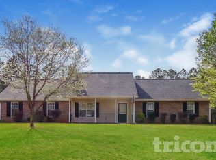 103 New Farm Dr, Locust Grove, GA 30248