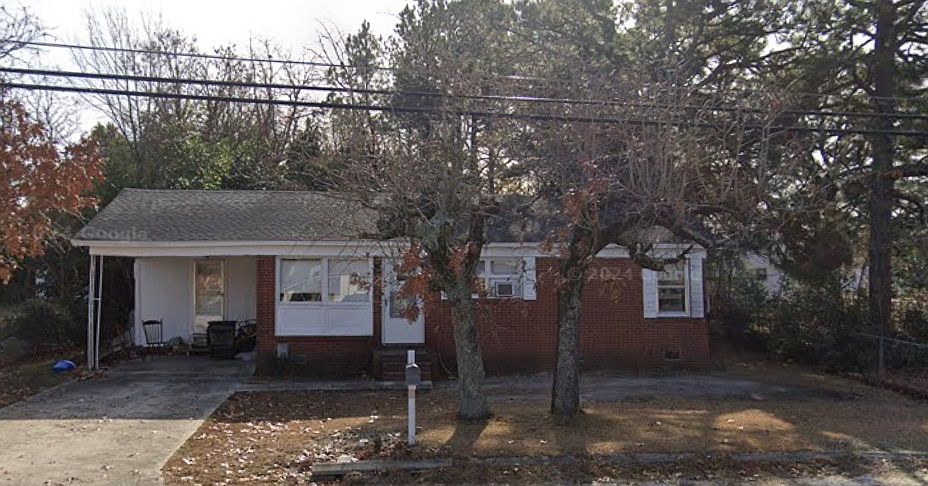 1st image of 502 Spring Ave