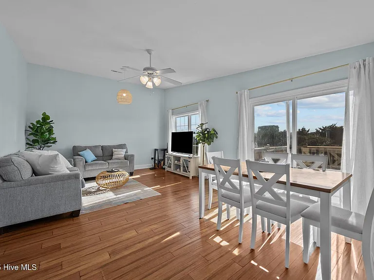177 Sea Gull Ln — Photo 3