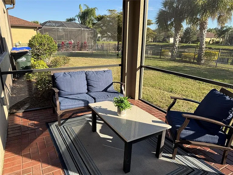 2599 Marton Oak Blvd — Photo 44
