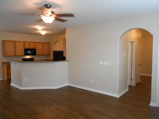 7266 Rondeau Dr — Photo 7