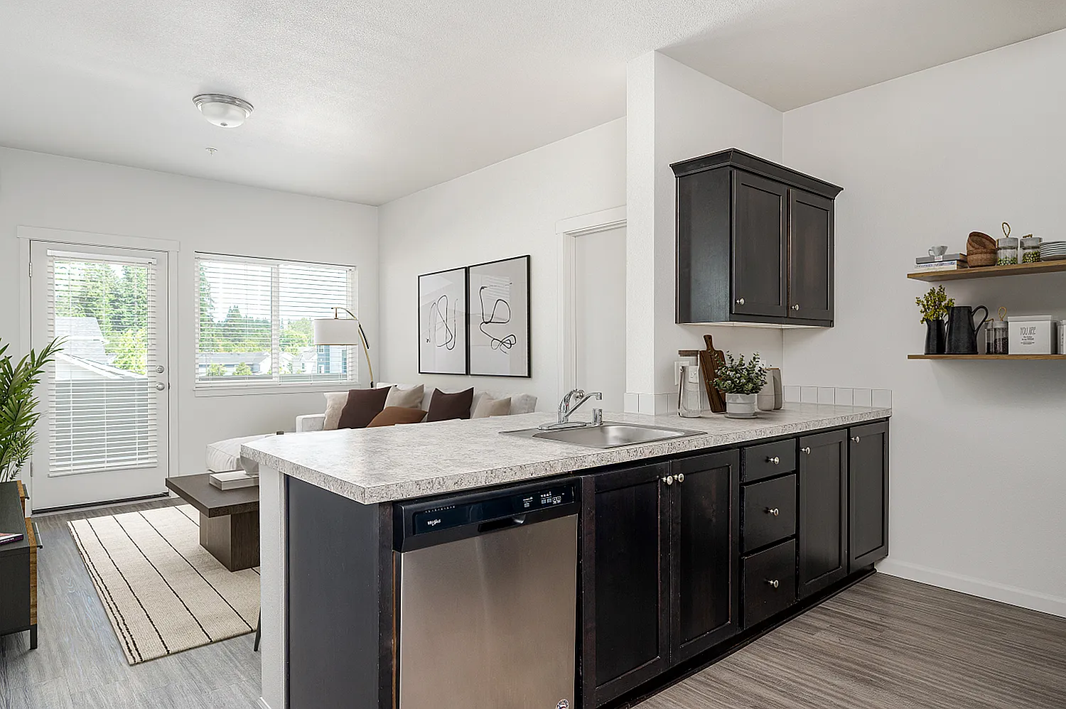 Alderbrook Apartments — Photo 2