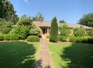 414 Bainbridge Rd, Marion, IL 62959