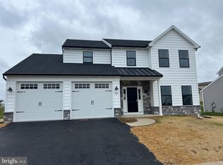 108 Stoneybrook Ln, Elizabethtown, PA 17022