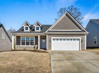 400 Saybrooke Ln, Anderson, SC 29621