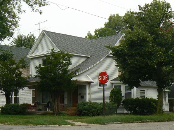 1 1/2 W 17th St #1/2