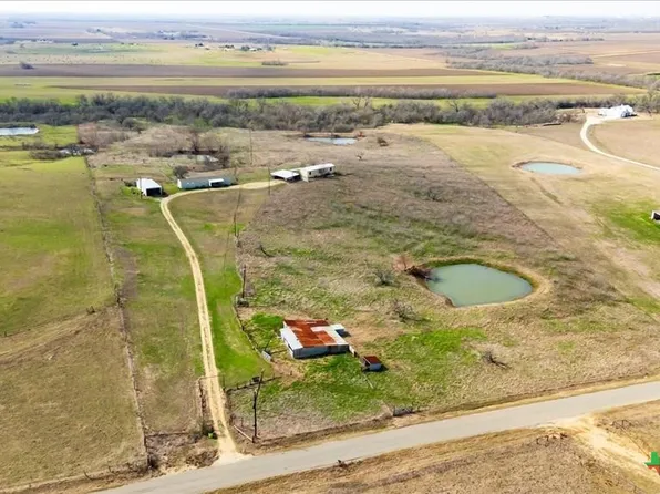 1850 County Road 455, Coupland, TX 78615