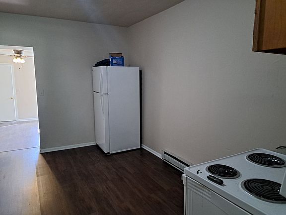 2nd image of 37 Dayton St #C