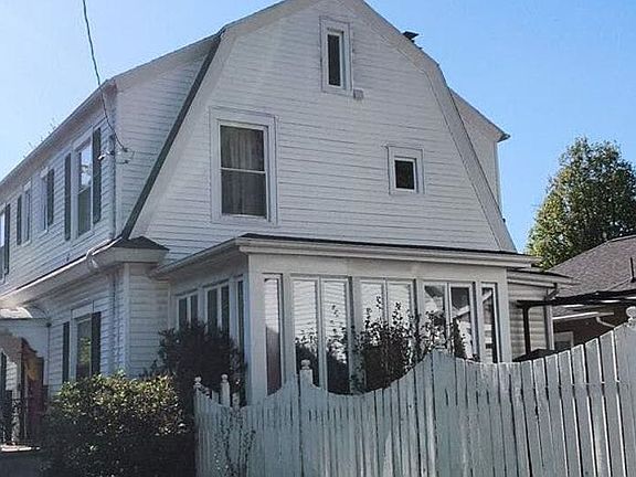 2nd image of 514 W Morrell St