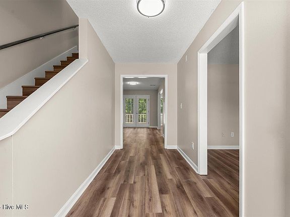 3rd image of 4149 Foreman Way