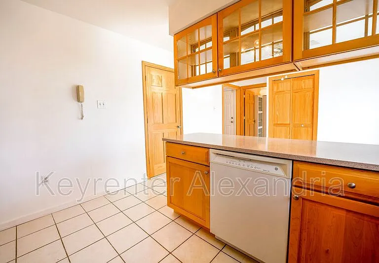 7123 Red Horse Tavern Ln — Photo 10