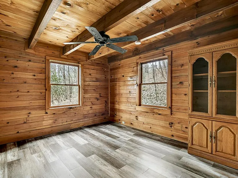 1266 Humphrey Mill Rd — Photo 8