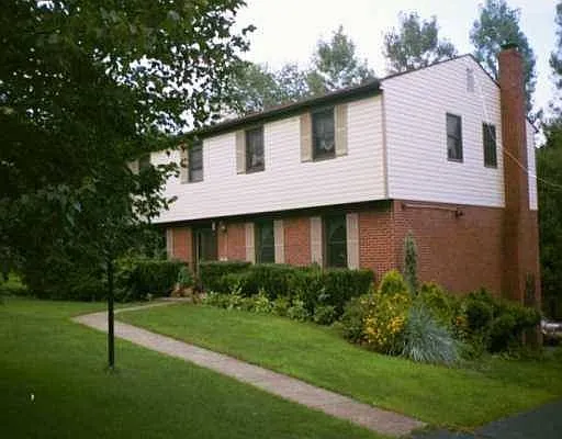 2564 Cole Rd photo 1