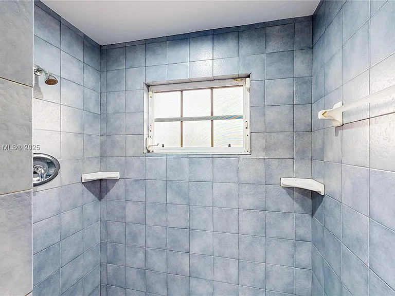 24545 SW 192nd Ave — Photo 56