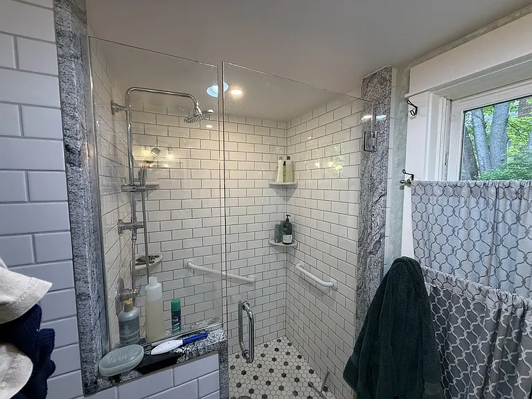 109 Judd Falls Rd #1 — Photo 5