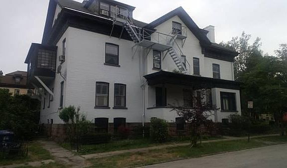 5th image of 268 North St APT 4