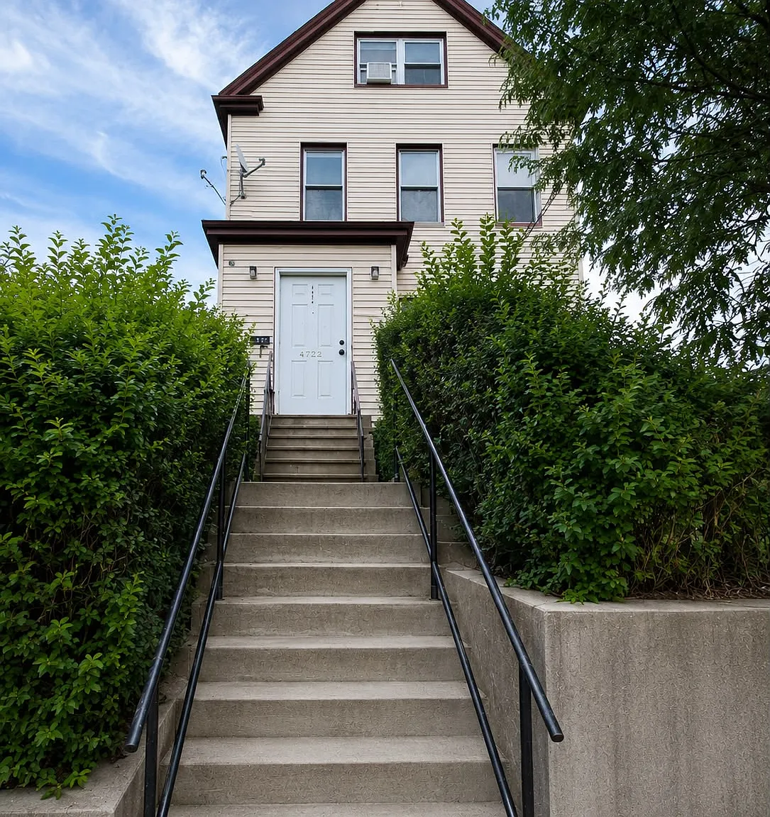 3 bed, 1250 sqft, $2,350 — Photo 1