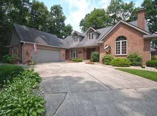 54943 Woodhold Ct, Elkhart, IN 46516