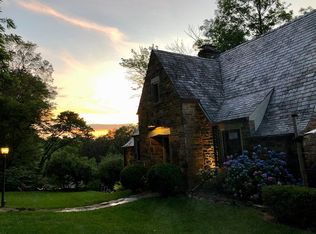 1 Illicks Mill Rd, Bethlehem, PA 18017