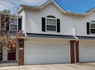 8415 Hendricks Rd, Mentor, OH 44060