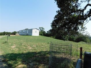 702 Paint Creek Rd #B, McDade, TX 78650