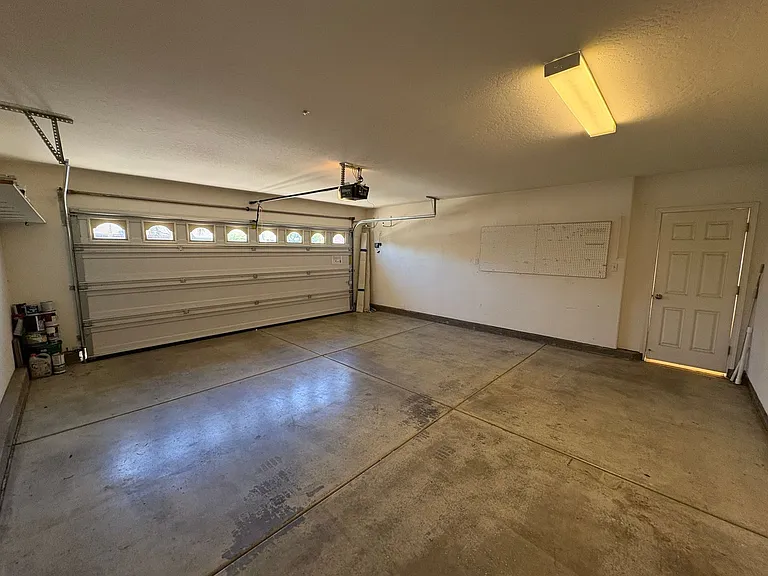 4704 W Rialto Ave — Photo 3