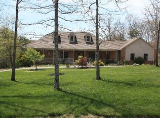 199 Magnolia Ln, Crossville, TN 38555
