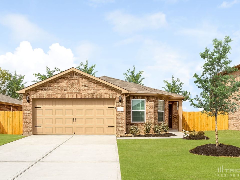 1st image of 409 Palomino Stand Dr