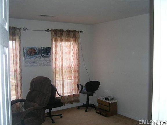 5th image of 6132 Gatesville Ln