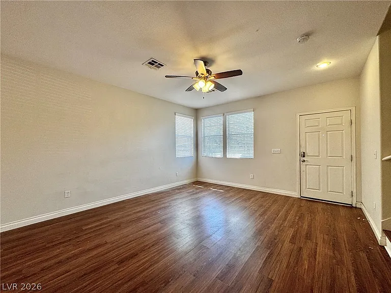 2689 Cottonwillow St — Photo 3