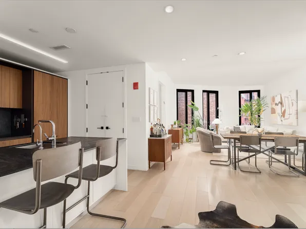 856 Washington Avenue 5A image 2 of 19