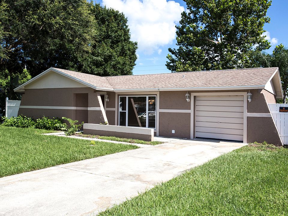 1st image of 11977 Orange Blossom Dr