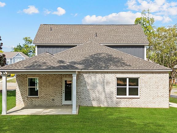 4th image of this home