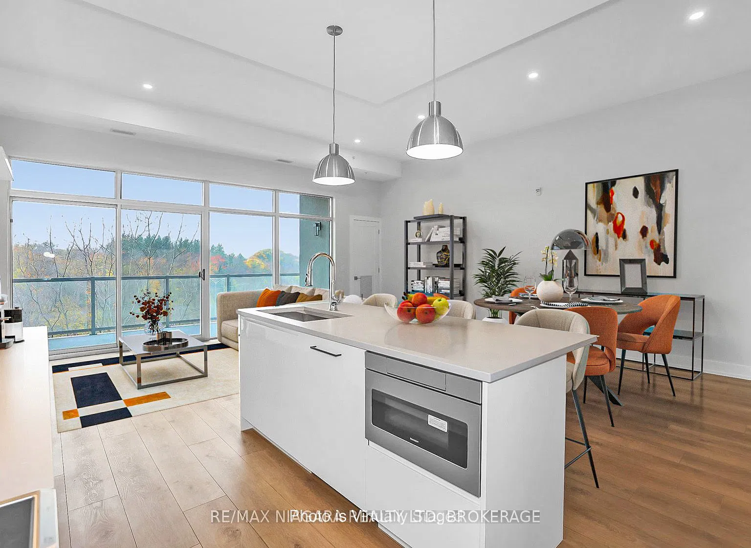 2 bed, $3,900 — Photo 4