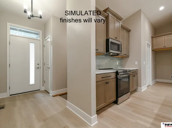 943 W Avondale St, Lincoln, NE 68523