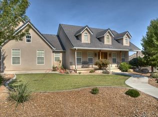 7801 N Amethyst Dr, Diamond Valley, UT 84770