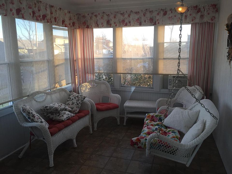 2nd image of 7205 SW 23rd Ct