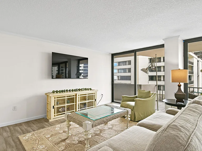 4200 N Ocean Dr #1 — Photo 45