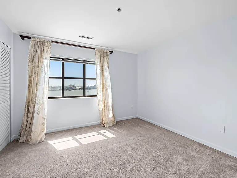 2702 Lighthouse Point E #738 — Photo 20