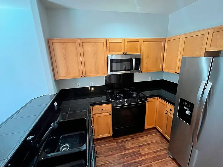 6443 SW 208th Ter — Photo 6